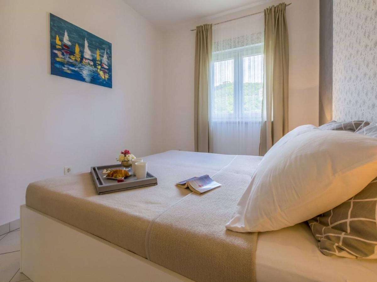 Apartments Rabbit Crikvenica Extérieur photo