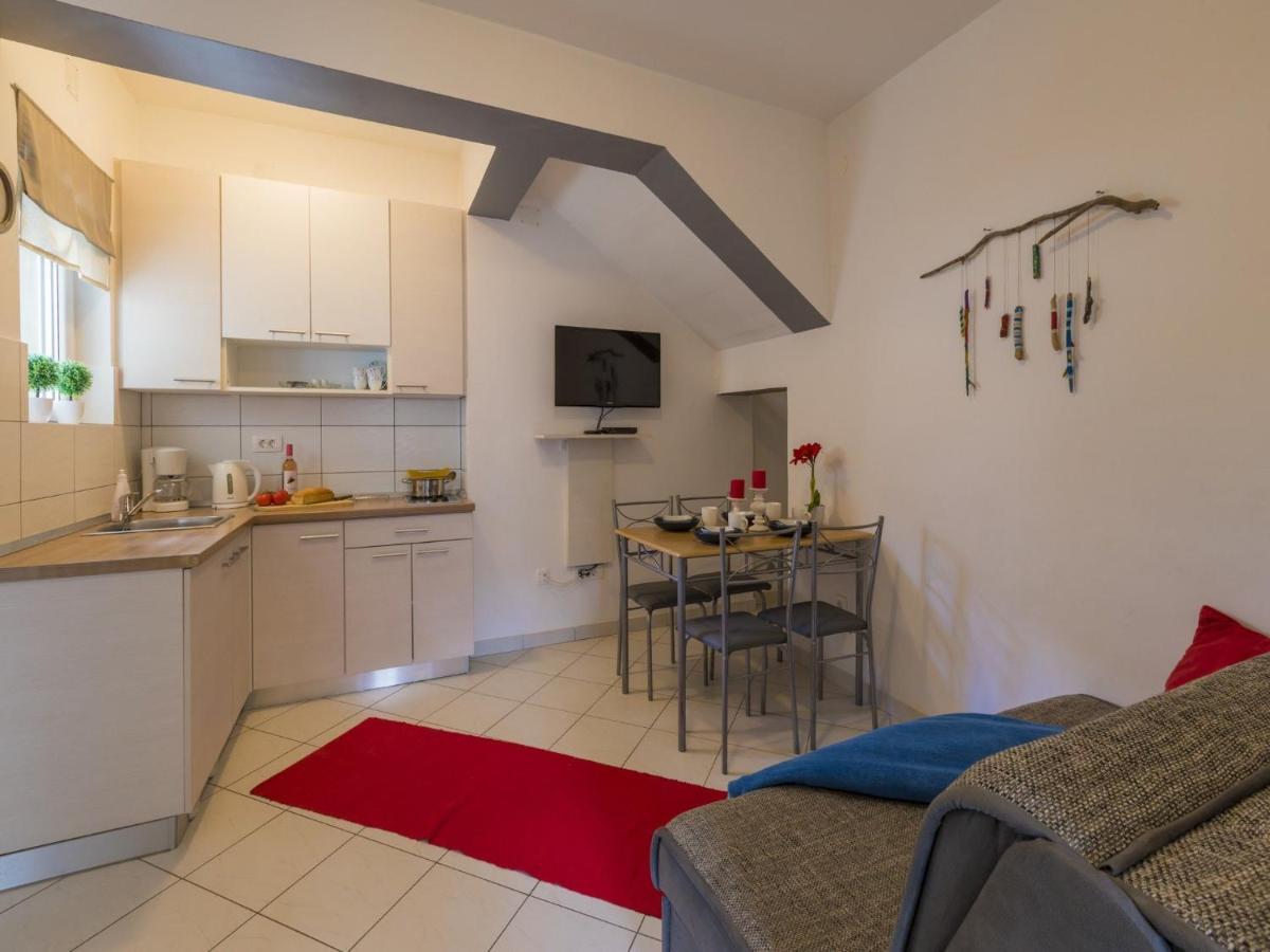 Apartments Rabbit Crikvenica Extérieur photo