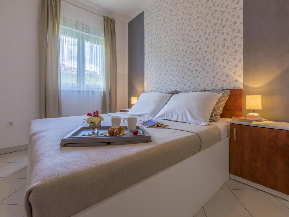 Apartments Rabbit Crikvenica Extérieur photo